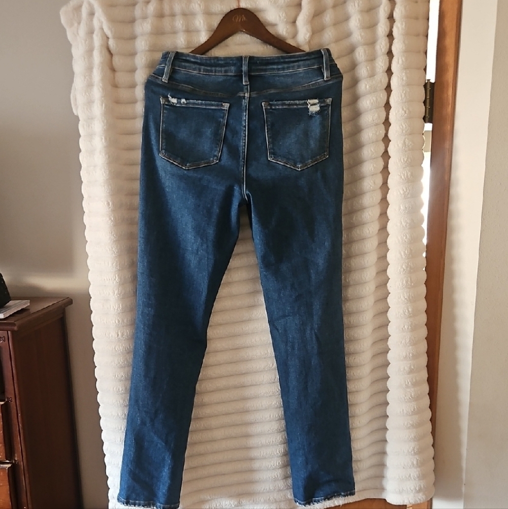 Stylish Blue Women's Straight Leg Jeans